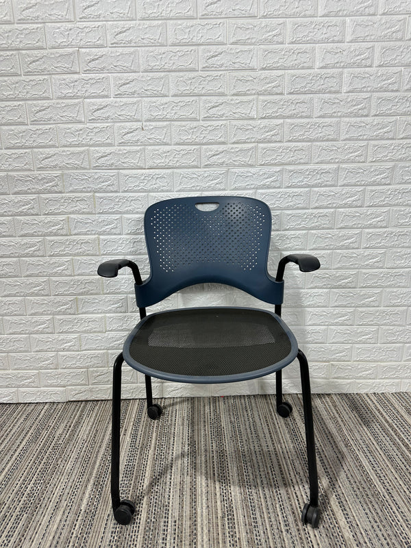 PreOwned Herman Miller Capers Duckys Office Furniture