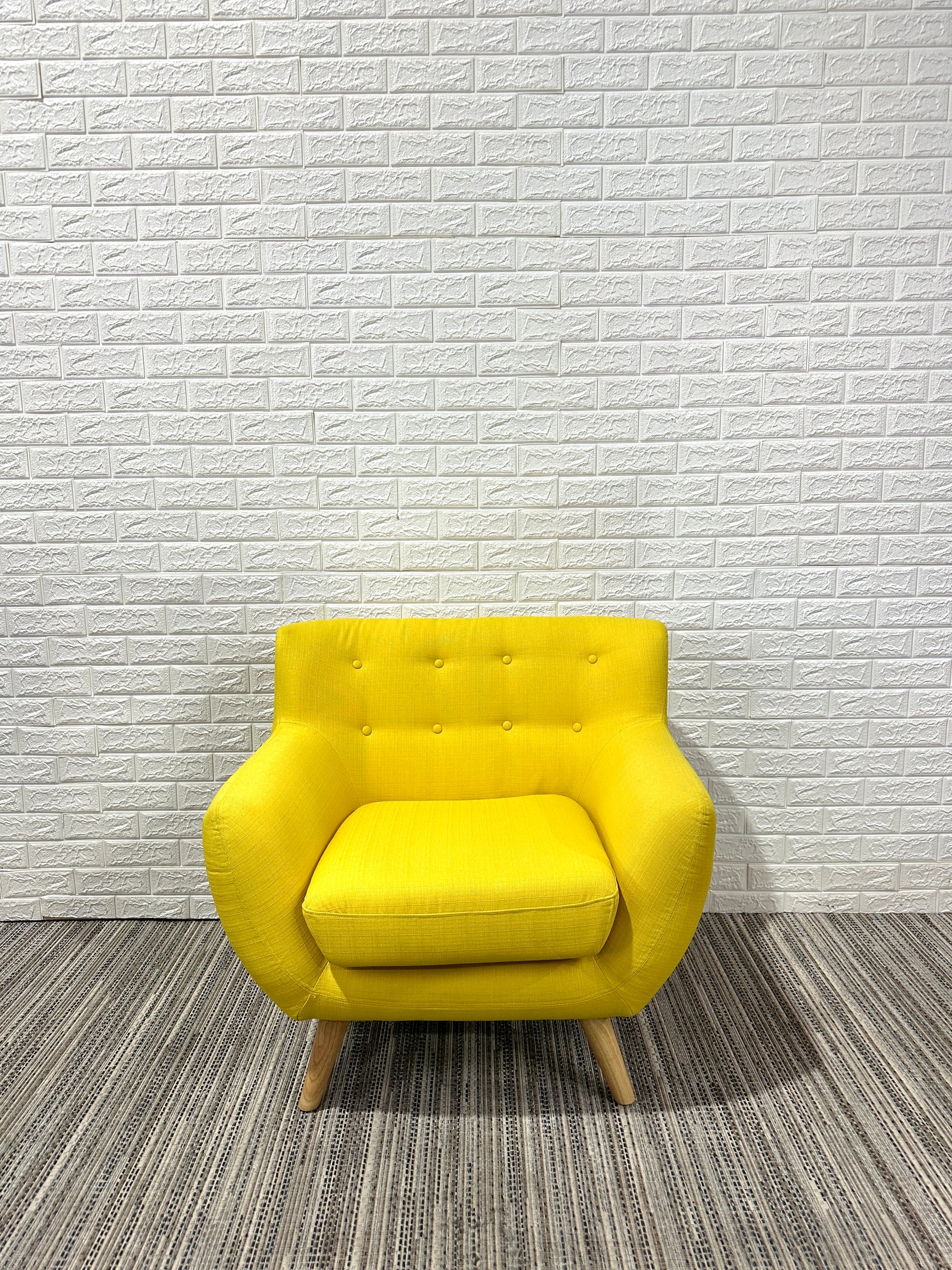 Pre-Owned Modway Lounge Chair (Sunny) - Duckys Office Furniture
