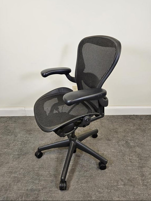 Pre-Owned Herman Miller Classic Aeron Chair - Size B