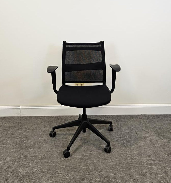 Pre-Owned Sit-On-It Wit Task Chair