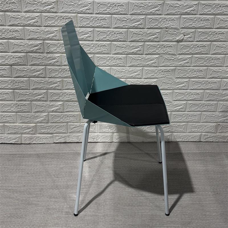 Pre-Owned Teal Side Chair - Duckys Office Furniture