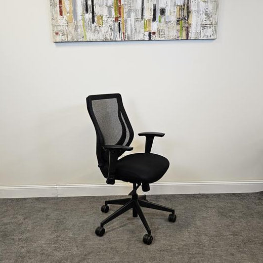 Pre-owned Allseating You Too Mid-Back Task Chair - Duckys Office Furniture