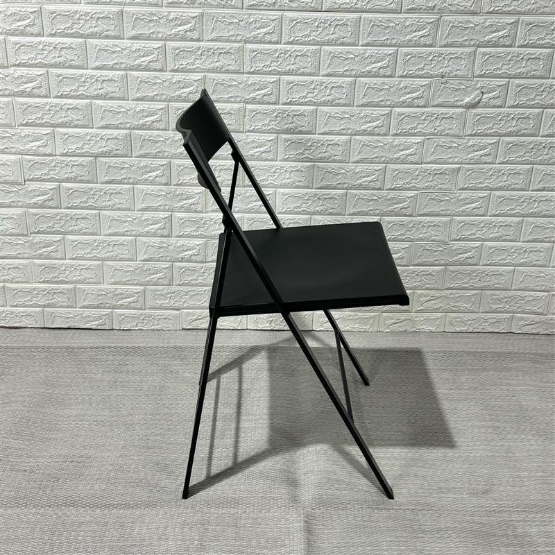 [NEW, LIMITED INVENTORY IN STOCK] SET OF 50 BLACK ARRMET POCKET PLASTIC CHAIRS