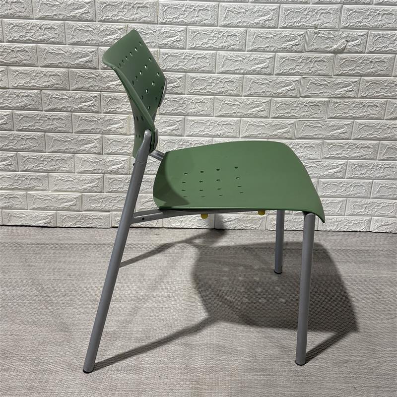 Pre-Owned Keilhauer Also Armless Stacking Chair - Duckys Office Furniture