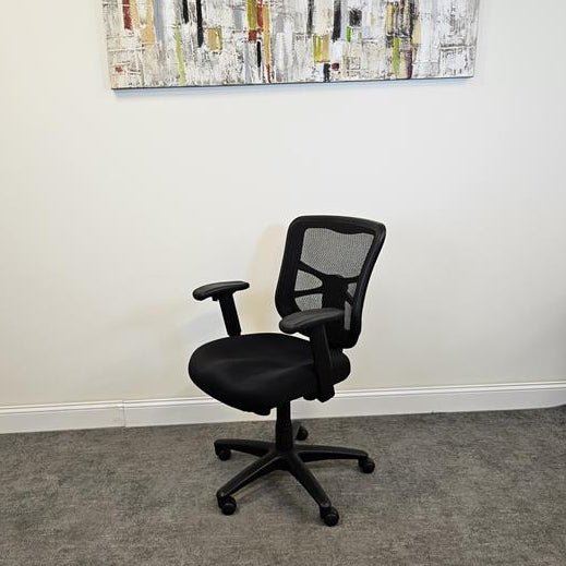 Pre-Owned Alera Elusion Mid Back Chair - Duckys Office Furniture