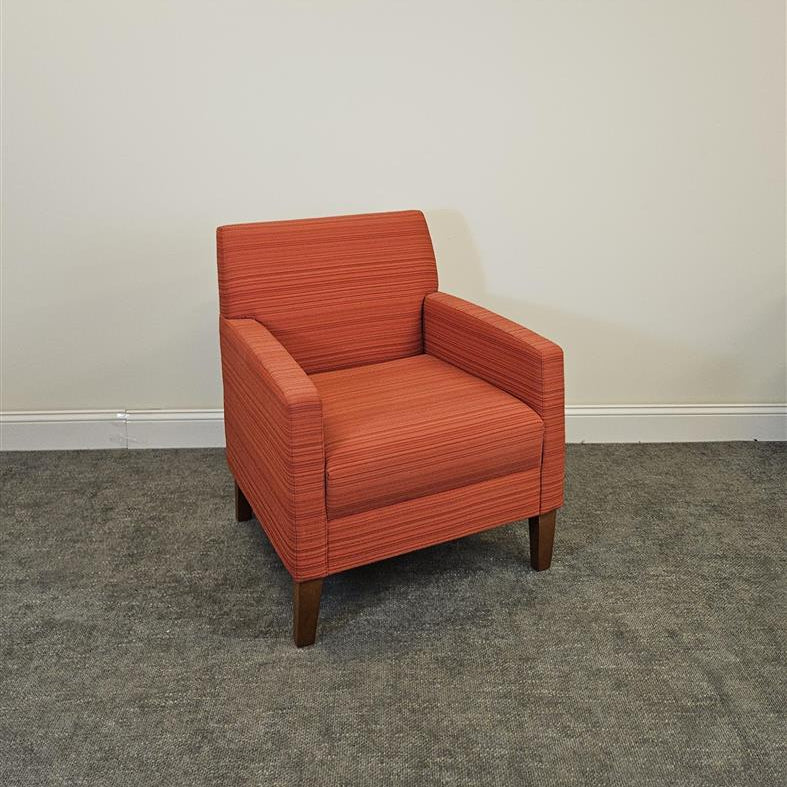 Pre-Owned Bernhardt Lounge Chairs - Duckys Office Furniture