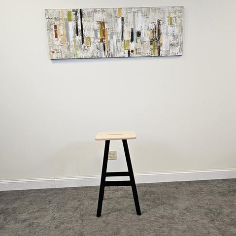 Pre-Owned Wood Stools - Duckys Office Furniture