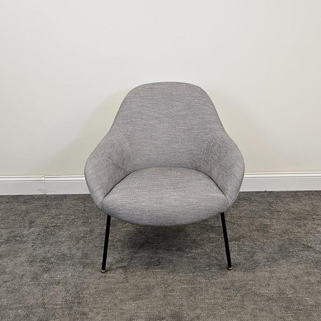 Pre-Owned Grey lounge Chair