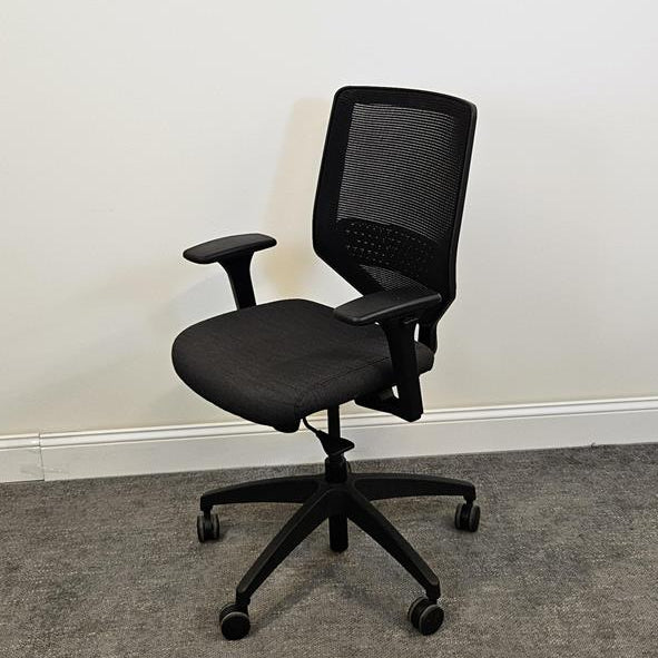 Pre-Owned Hon Solve Task Chair - Duckys Office Furniture