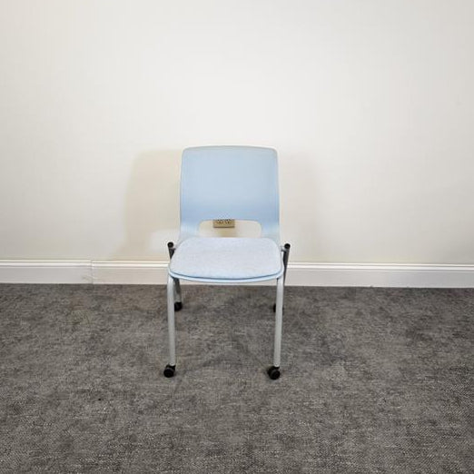 Pre-Owned HON Motivate Stacking Chair - Duckys Office Furniture