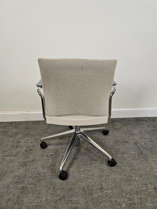 Pre-Owned Conference Chair