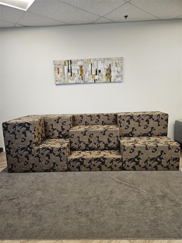 Pre-Owned Allsteel Rise Lounge - Duckys Office Furniture