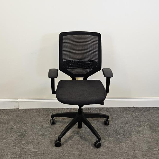 Pre-Owned Hon Solve Task Chair - Duckys Office Furniture
