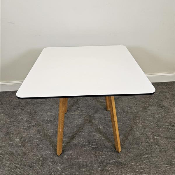 Pre-Owned Square White Top Table with Wood Legs
