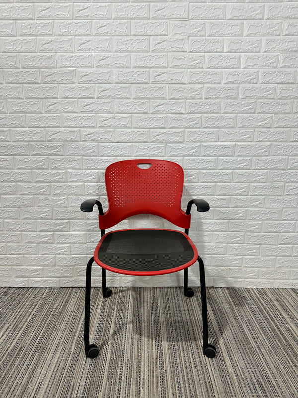 PreOwned Herman Miller Capers Duckys Office Furniture