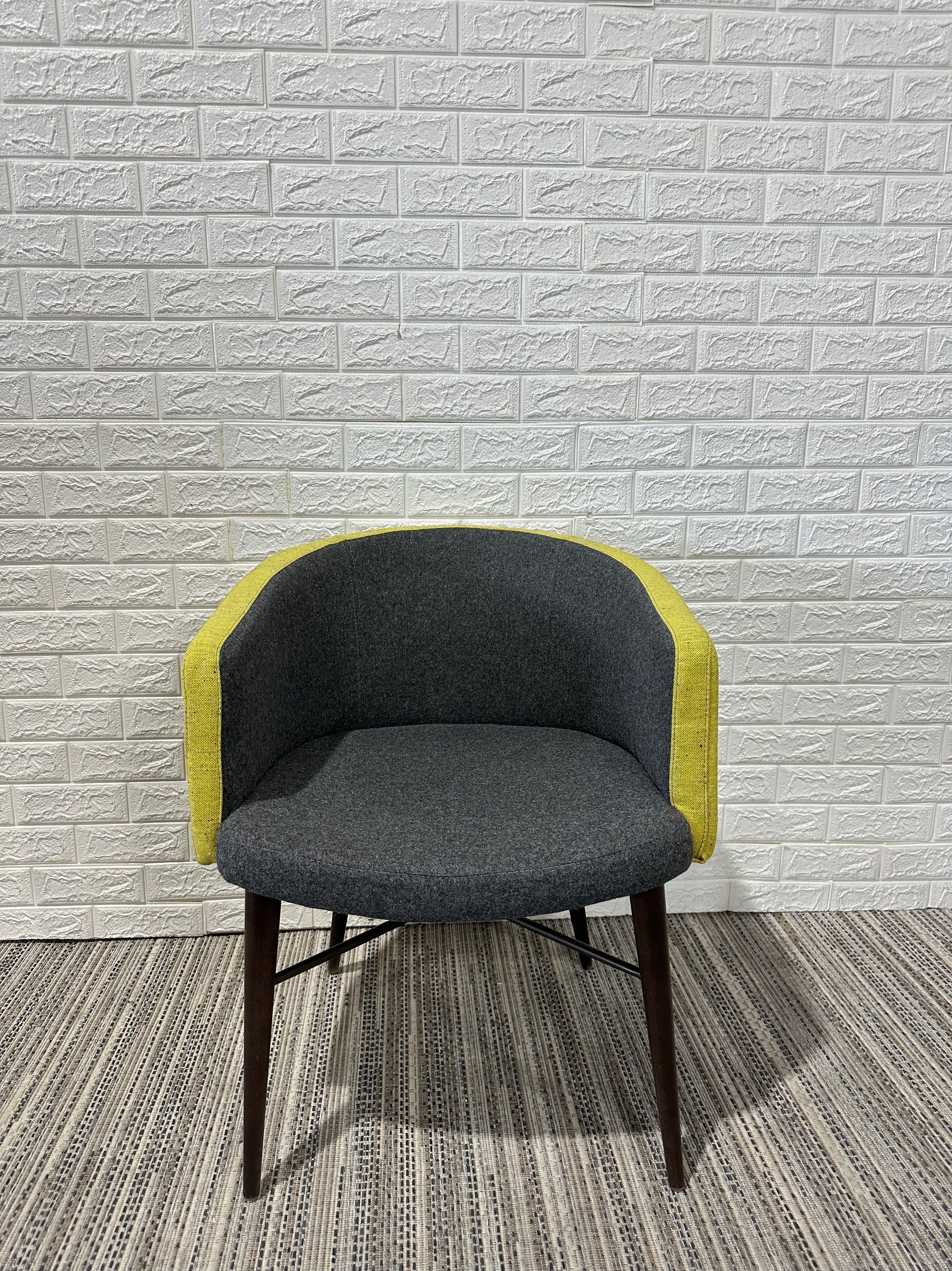 Pre-Owned Green Side Chair - Duckys Office Furniture