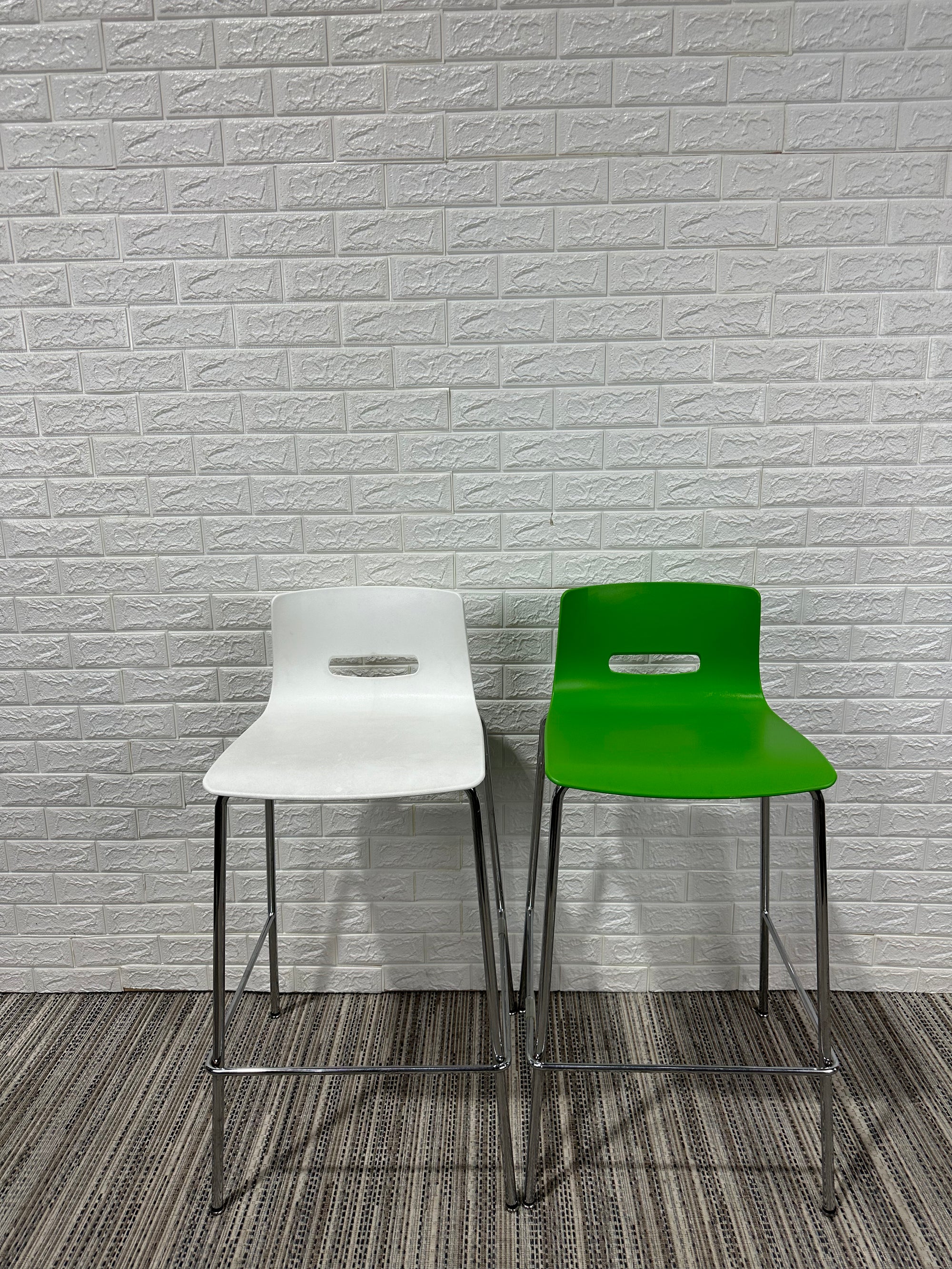 Pre-Owned Allermuir Bar Stools - Duckys Office Furniture