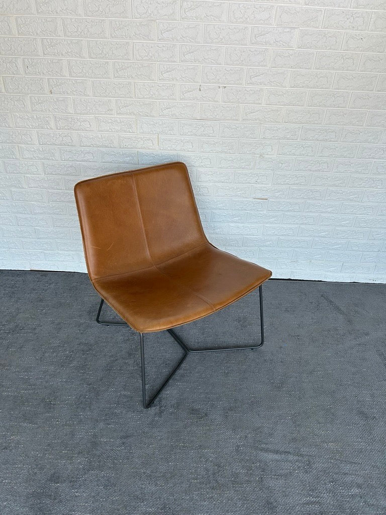 Pre-Owned West Elm Brown Leather Lounge (Real Leather) - Duckys Office Furniture