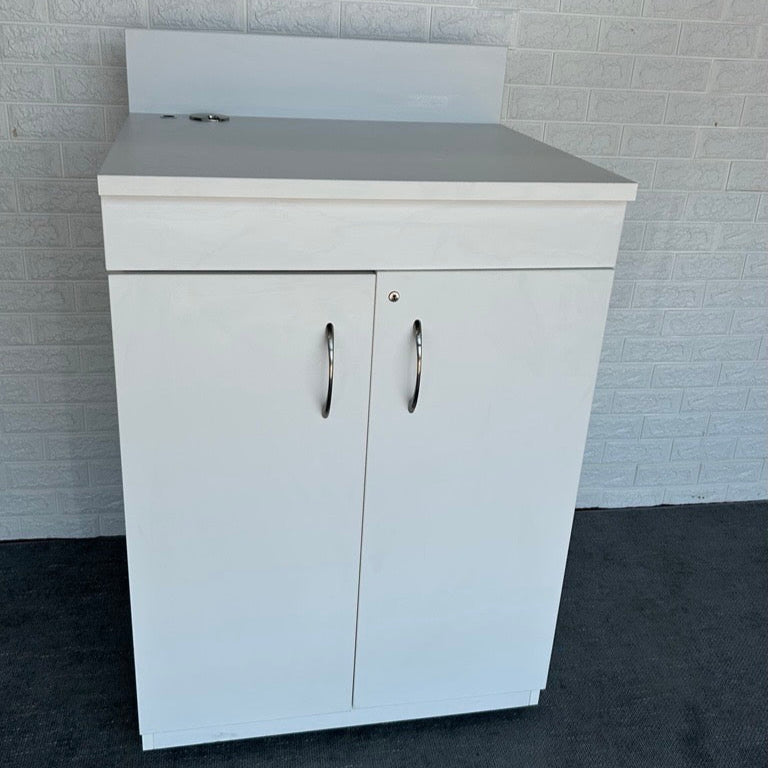 Pre-Owned White Kit Cabinet - Duckys Office Furniture