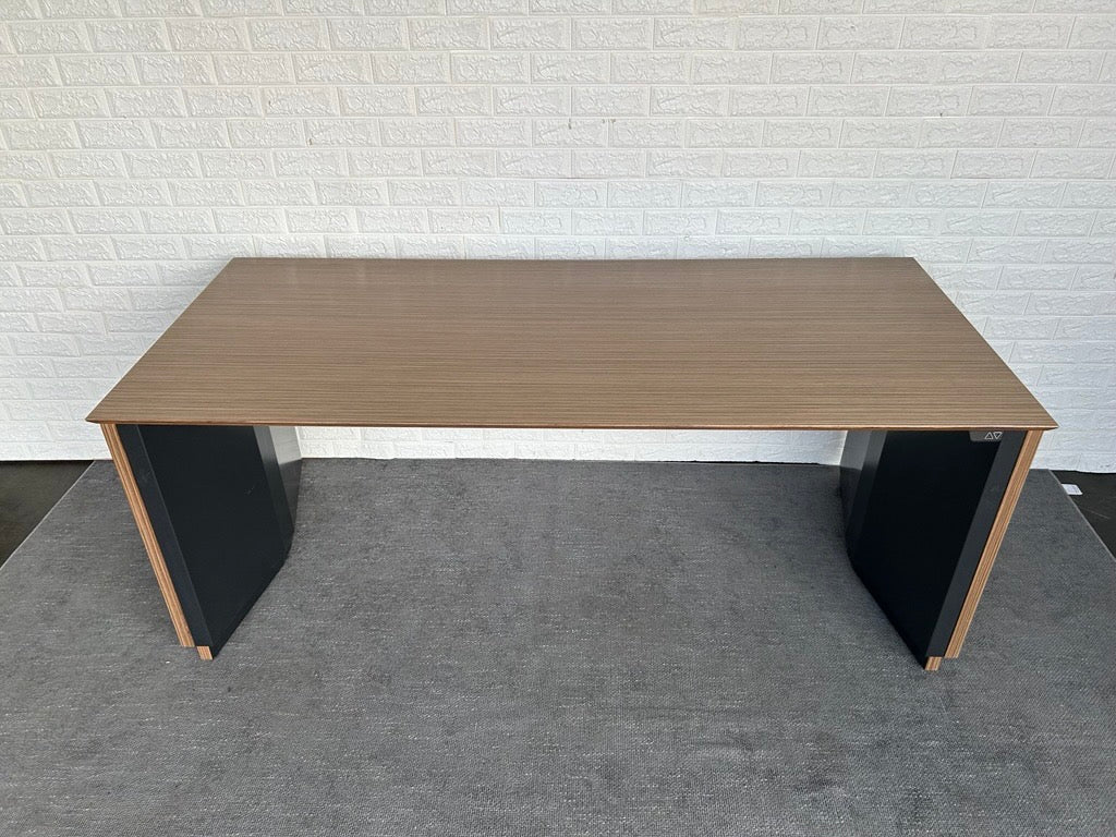 Pre-Owned Kimball Walnut Height Adjustable Desk - Duckys Office Furniture