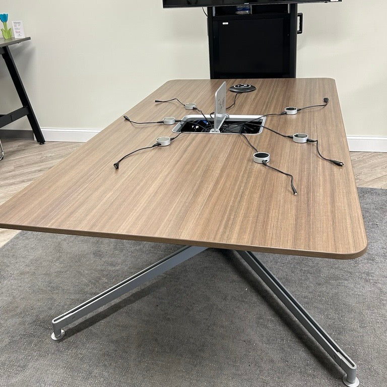 Pre-Owned Steelcase Conference Table - Duckys Office Furniture