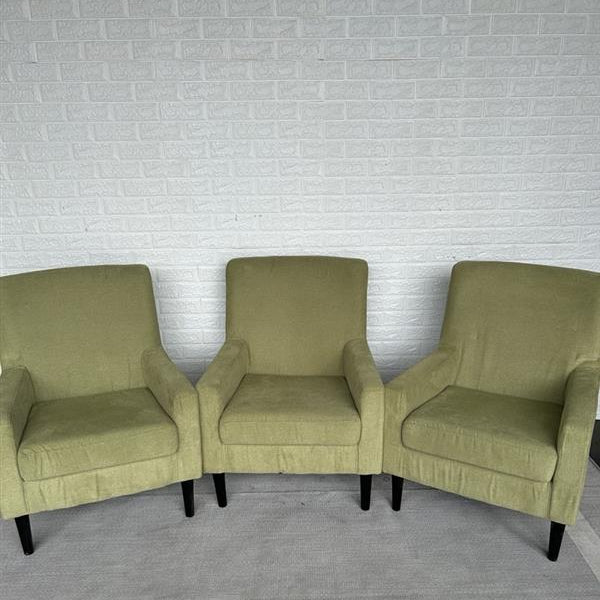 Pre-Owned Green Club Chair - Duckys Office Furniture