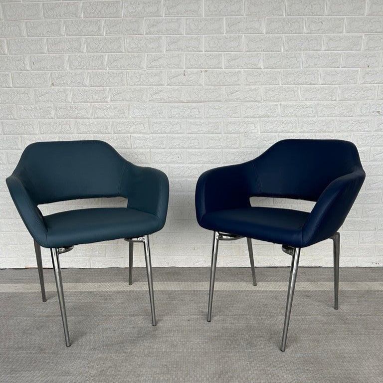 Pre-Owned Blue Guest Chairs - Duckys Office Furniture
