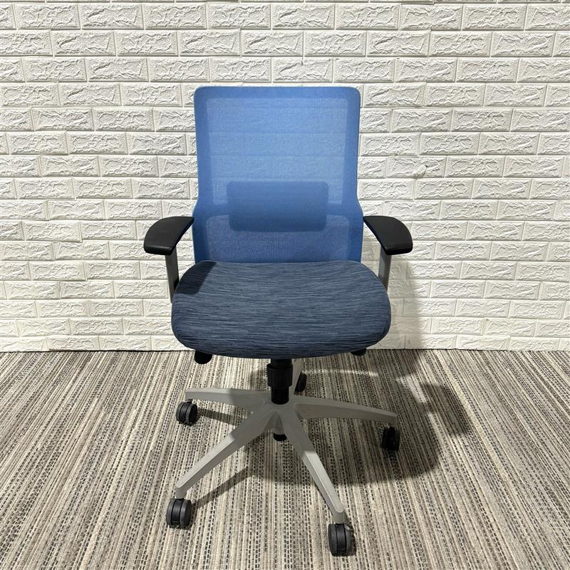 Pre-Owned Blue SitOnIt Novo Task Chair