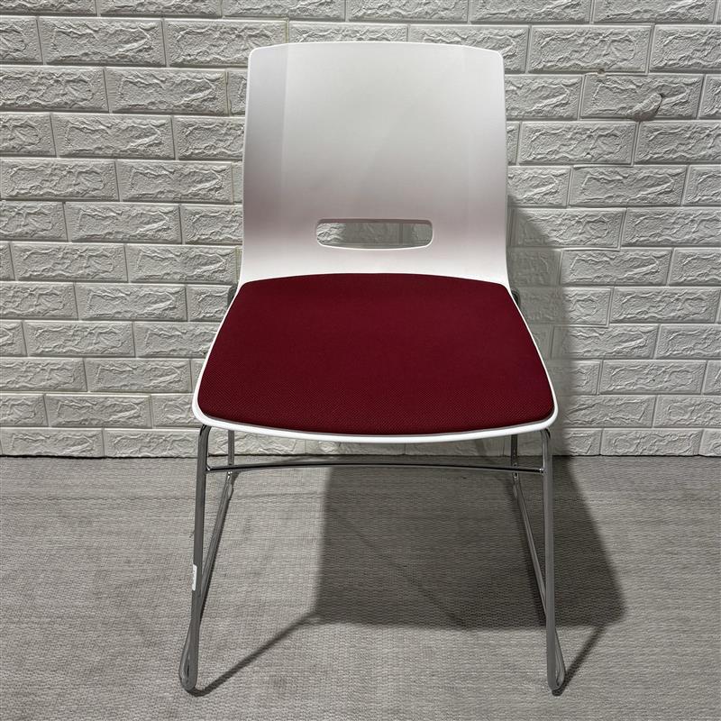Pre-Owned Allermuir Casper Monoshell Stacking Chair - Duckys Office Furniture