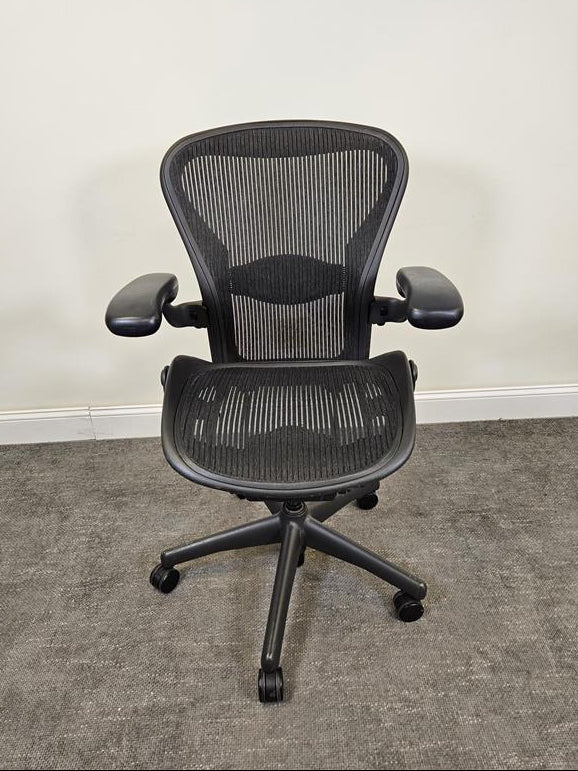 Pre-Owned Herman Miller Classic Aeron Chair - Size B