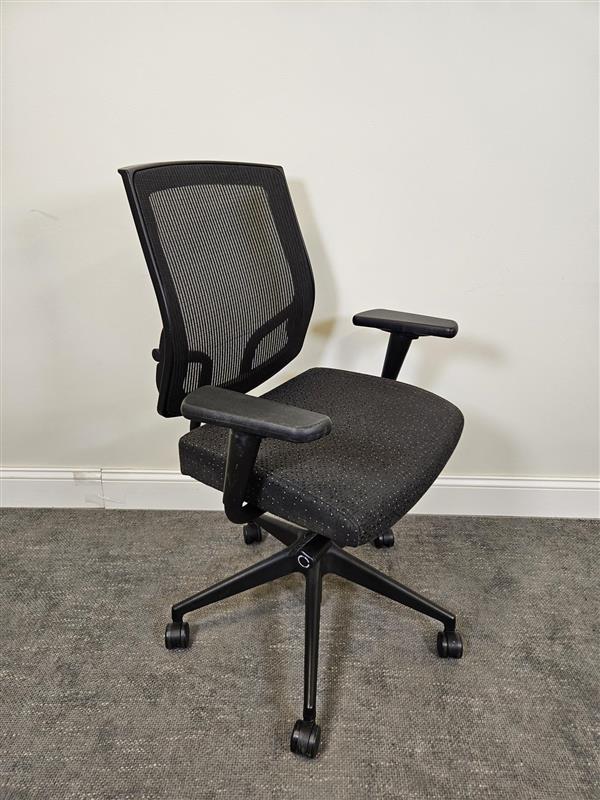 Pre-Owned Sit-On-It Task Chair