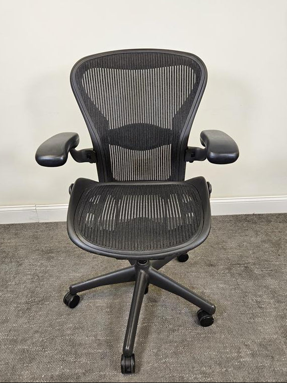 Pre-Owned Herman Miller Classic Aeron Chair - Size B