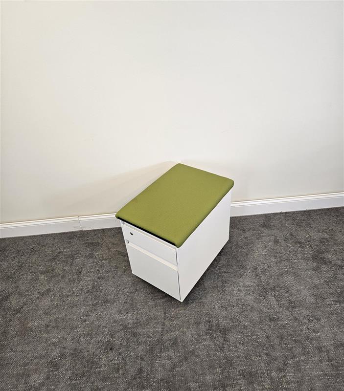 Pre-Owned White Pedestal With Green Cushion - Duckys Office Furniture