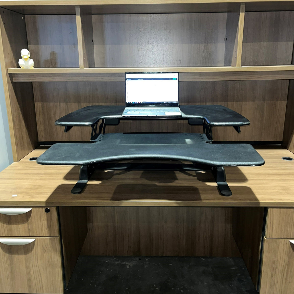 Pre Owned Varidesk - Duckys Office Furniture